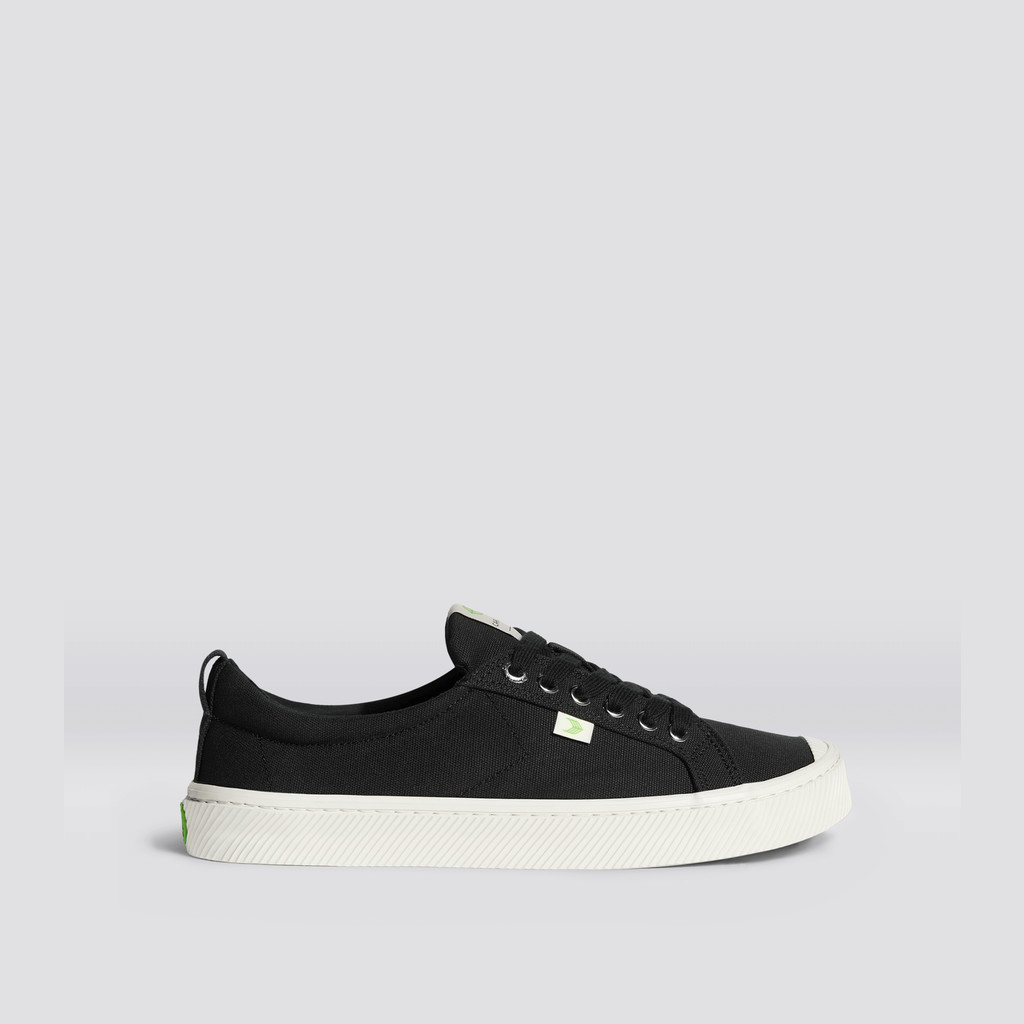 OCA LOW Cariuma Low Top Lona Vegan Hombre Negras | VNQYZU634