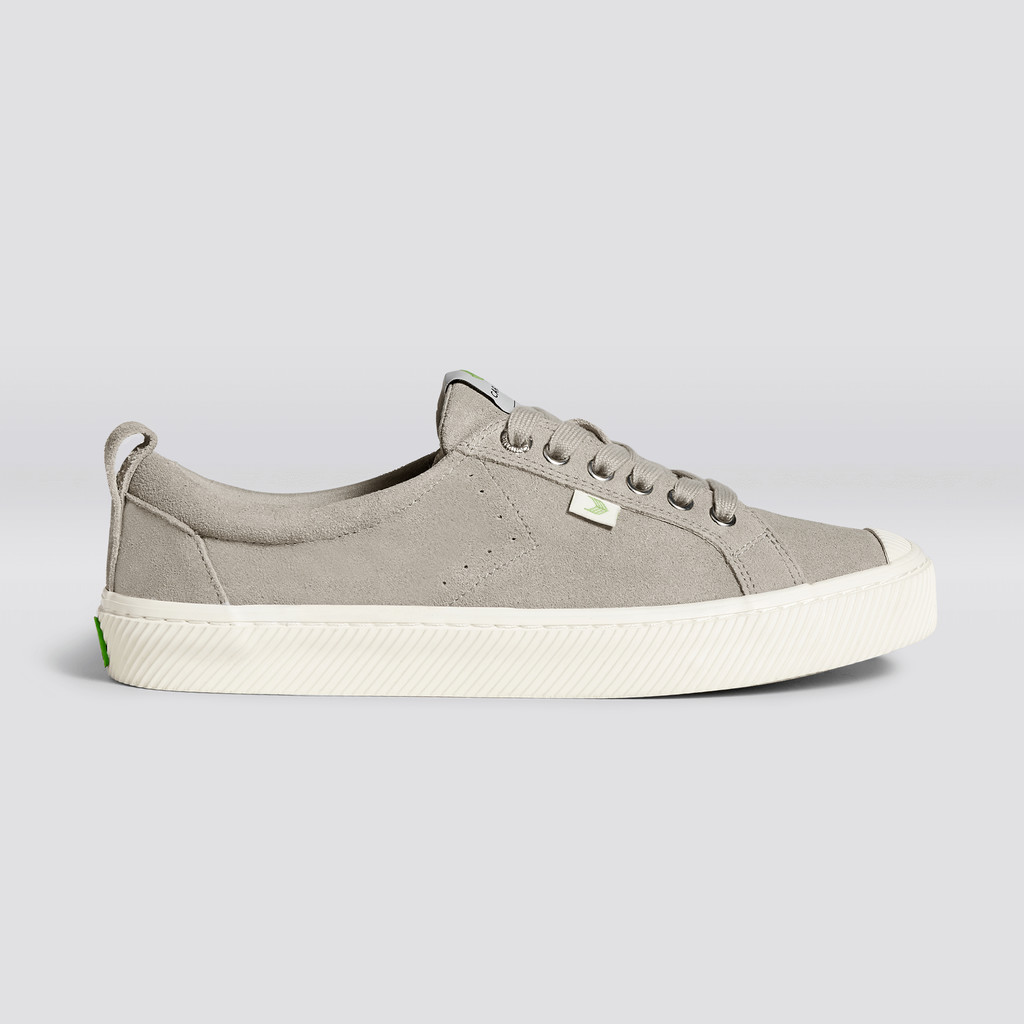 OCA LOW Cariuma Low Top Suede Hombre Gris | JOBFPY591