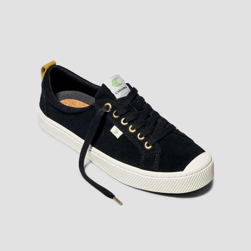 OCA LOW Cariuma Low Top Suede Hombre Negras | PZBLIO346